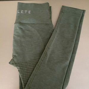 Alphalete Halo Leggings